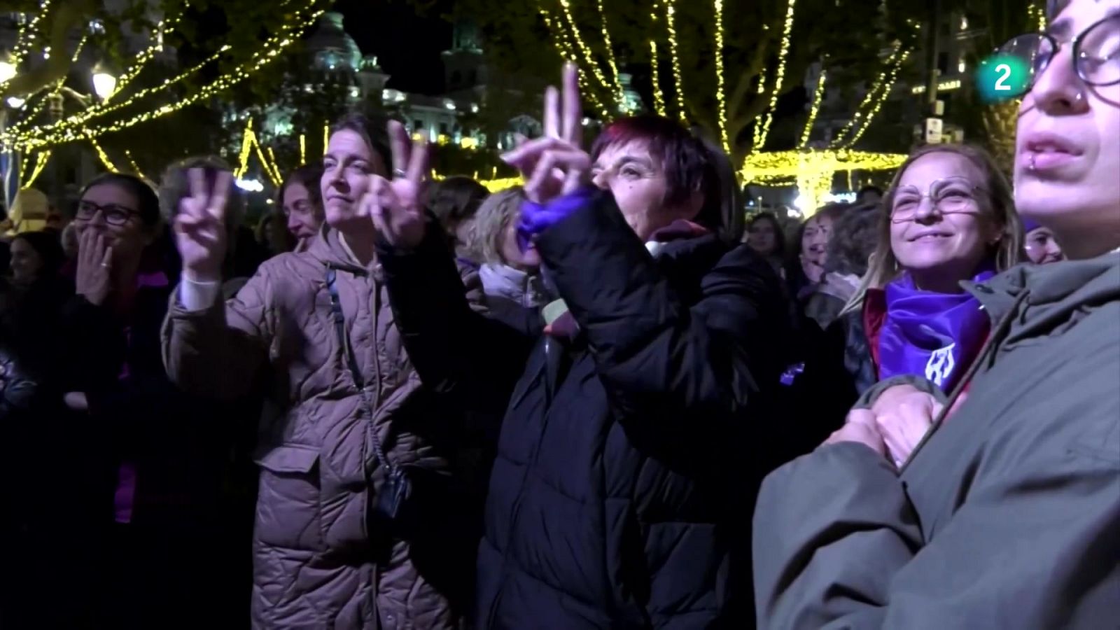 Las mujeres sordas contra la violencia de género - En lengua de signos | Ver