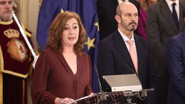 Especiales informativos - Armengol reivindica el legado europeo y el espíritu de consenso en su discurso por el Día de la Constitución