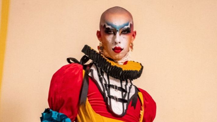 Telediario Fin de Semana - Un día en el Thyssen con Hugáceo Crujiente