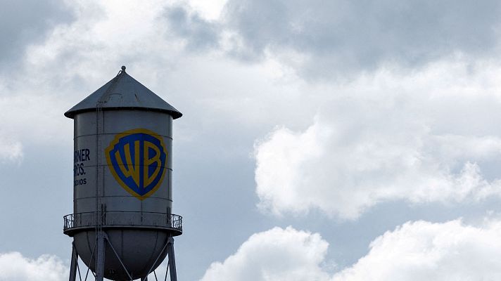 Telediario 2 - Paramount lanza una opa hostil para comprar Warner Bros Discovery