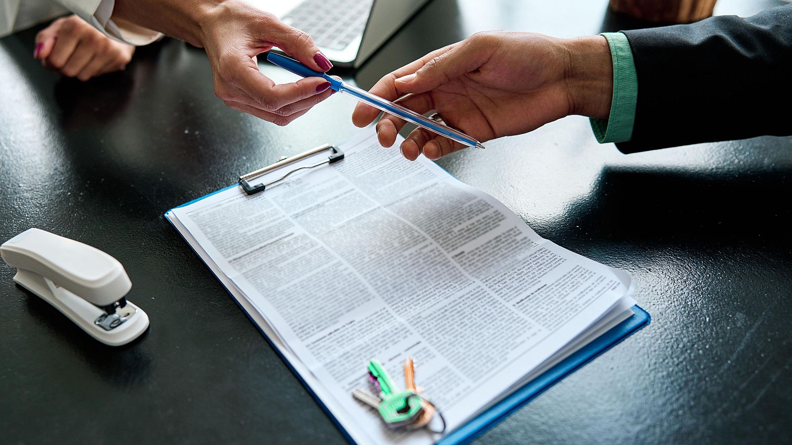 En 2026 vencen más de 630.000 contratos de alquiler en España - Telediario 1 | Ver