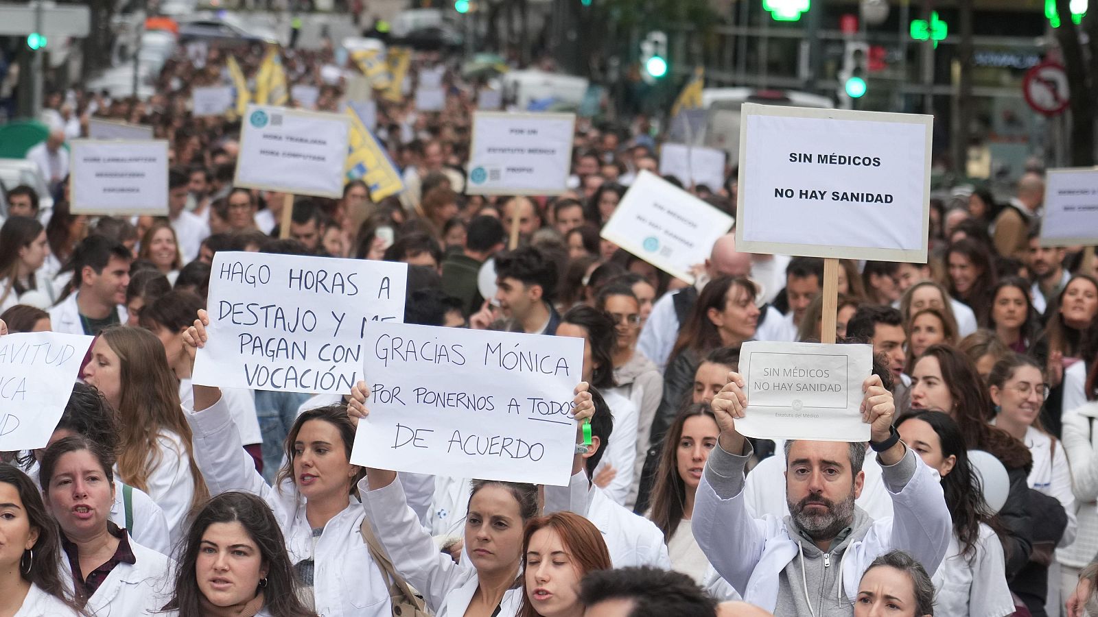 Primera jornada de huelga de médicos en toda España | Ver