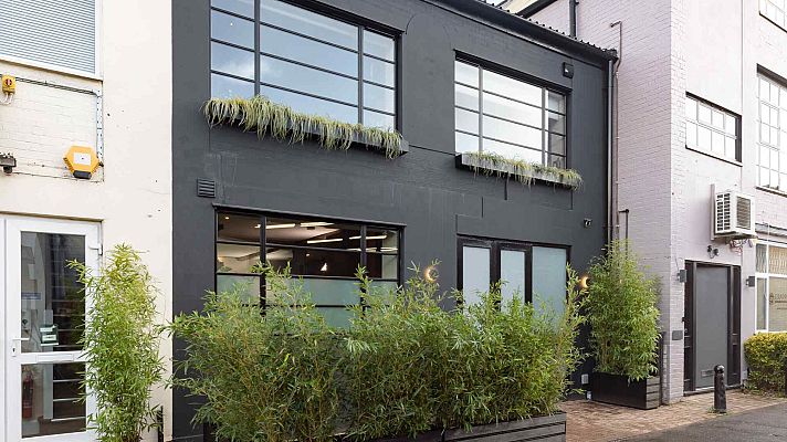 Reformas extraordinarias de George Clarke - Oficina. Londres