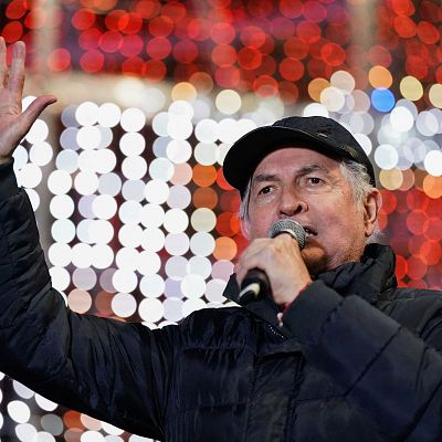 \"Es anormal que una Nobel de la Paz tenga que esconderse\" - Las mañanas de RNE | Ver