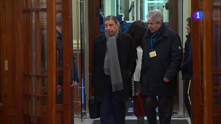 L'Informatiu - Luis Planas defensa al Congrés la gestió de la pesta porcina