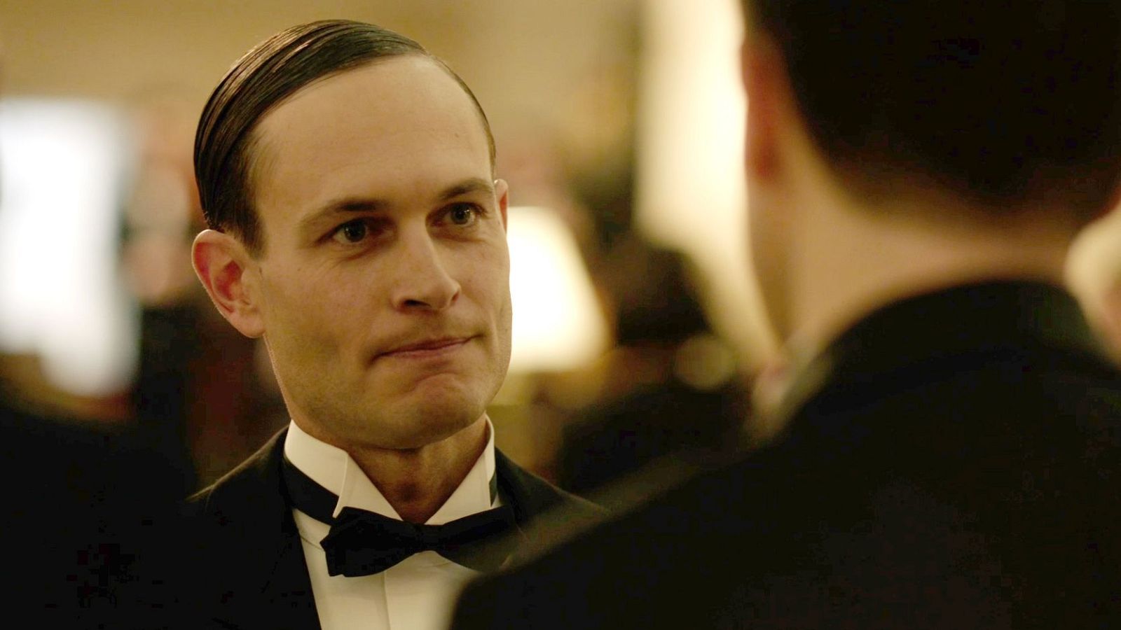 Ena - Maurice Chevalier agradece a Alfonso XIII estar vivo - ENA. La reina Victoria Eugenia | Ver