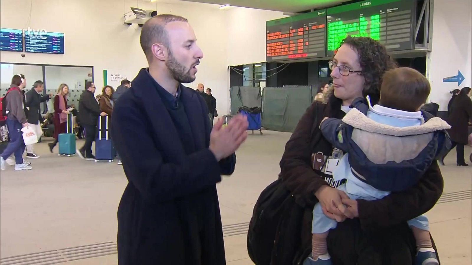 Peregrinos laborales de ida y vuelta - Aquí hay trabajo | Ver