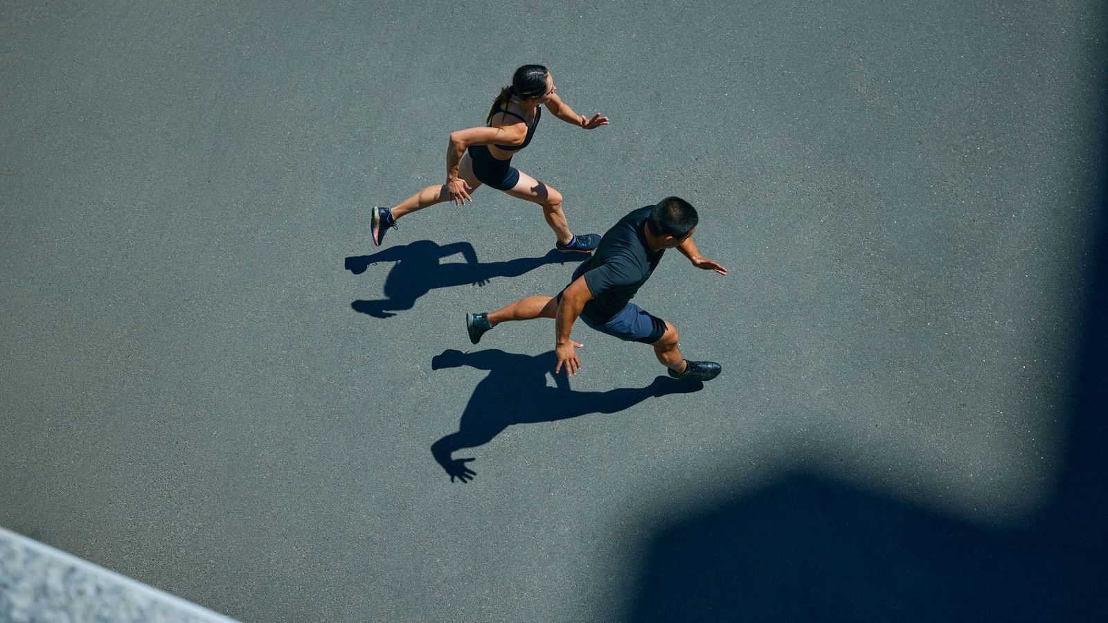 Locos por el running: ¿exceso o deporte? - Mañaneros 360 | Ver