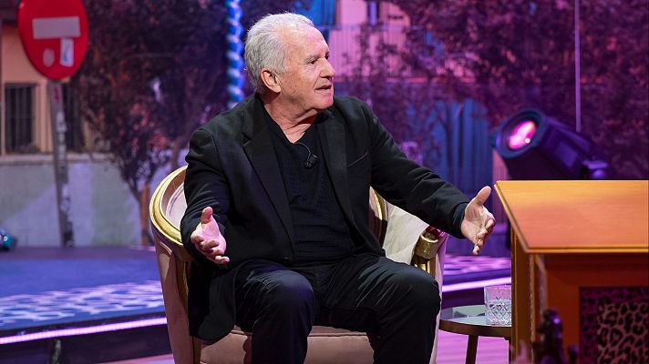 Al cielo con ella - Víctor Manuel: "Me arruiné totalmente haciendo películas"