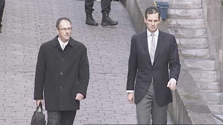 Telediario 1 - Embargo de propiedades