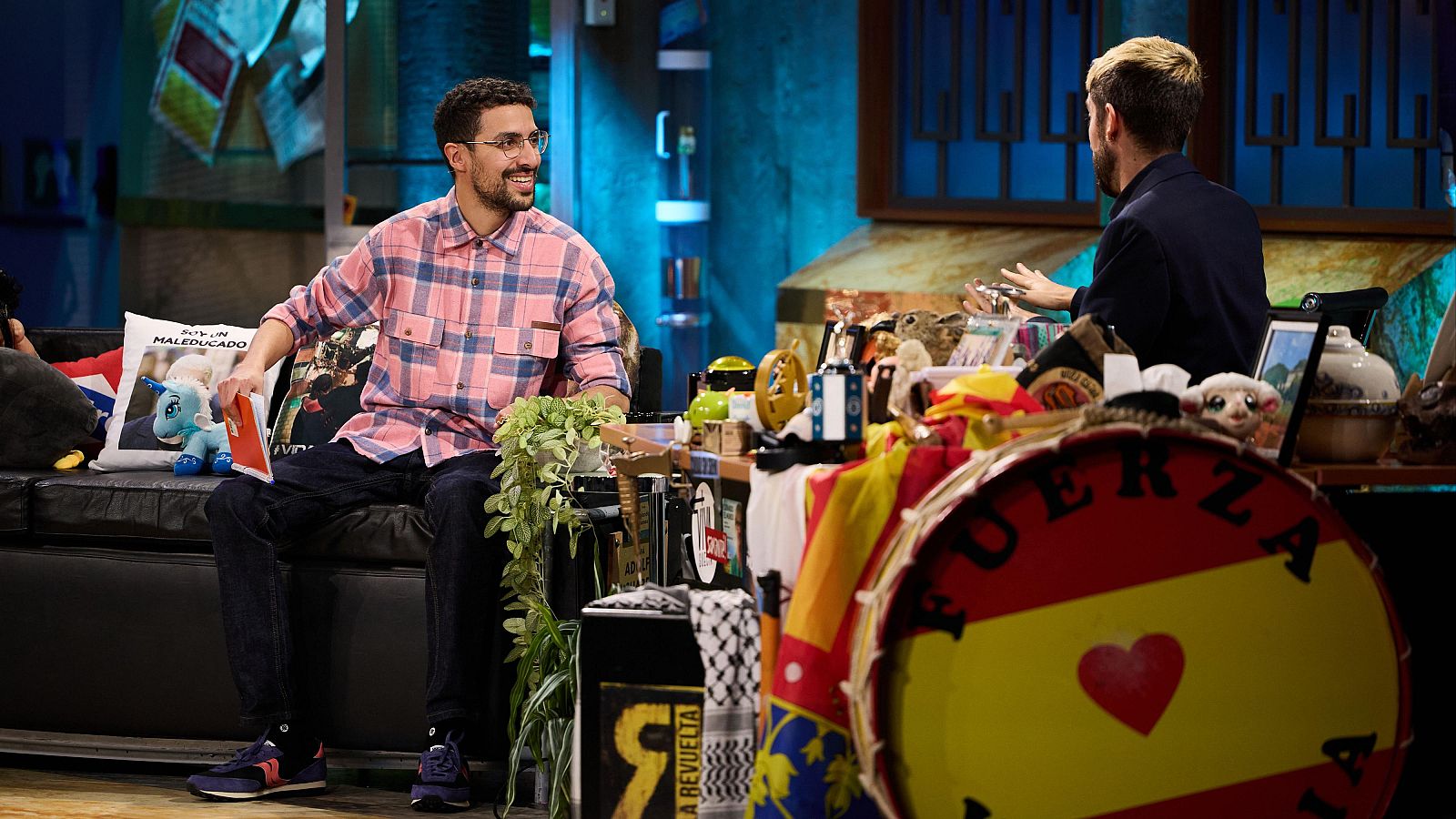 La Revuelta | Yunez Chaib entrega los ATP Awards, edición 2025 - La Revuelta | Ver