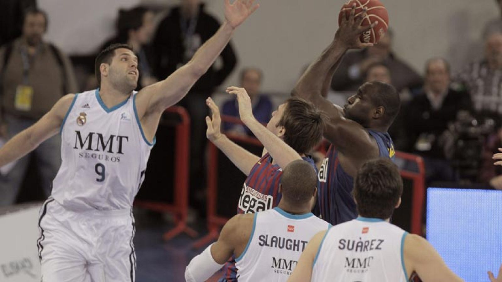 El Barça Regal apea de la Copa al Real Madrid 