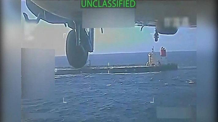 Telediario Matinal - EE.UU. dirige a su costa el petrolero incautado frente a Venezuela para confiscar su crudo