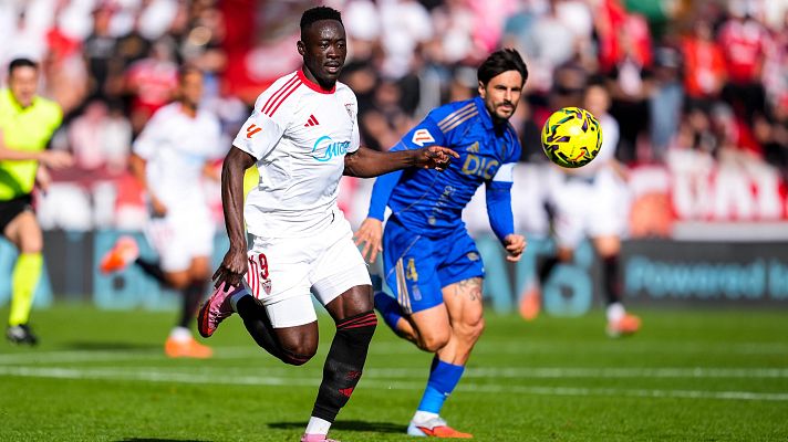 Resúmenes de LaLiga - Sevilla FC - Real Oviedo: resumen del partido de la 16ª jornada de Liga | Primera