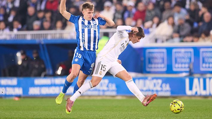 Resúmenes de LaLiga - Deportivo Alavés - Real Madrid: resumen del partido de la 16ª jornada de Liga | Primera