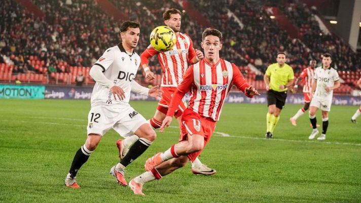Resúmenes de LaLiga - UD Almería - Burgos CF: resumen del partido de la 18ª jornada de Liga | Segunda