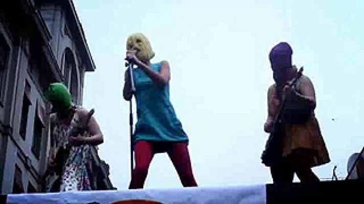 Universo UNED - Chicas malas