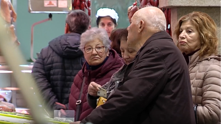 Telediario Fin de Semana - Estamos ante la Navidad más cara de la historia, un 5% más cara que la del año pasado