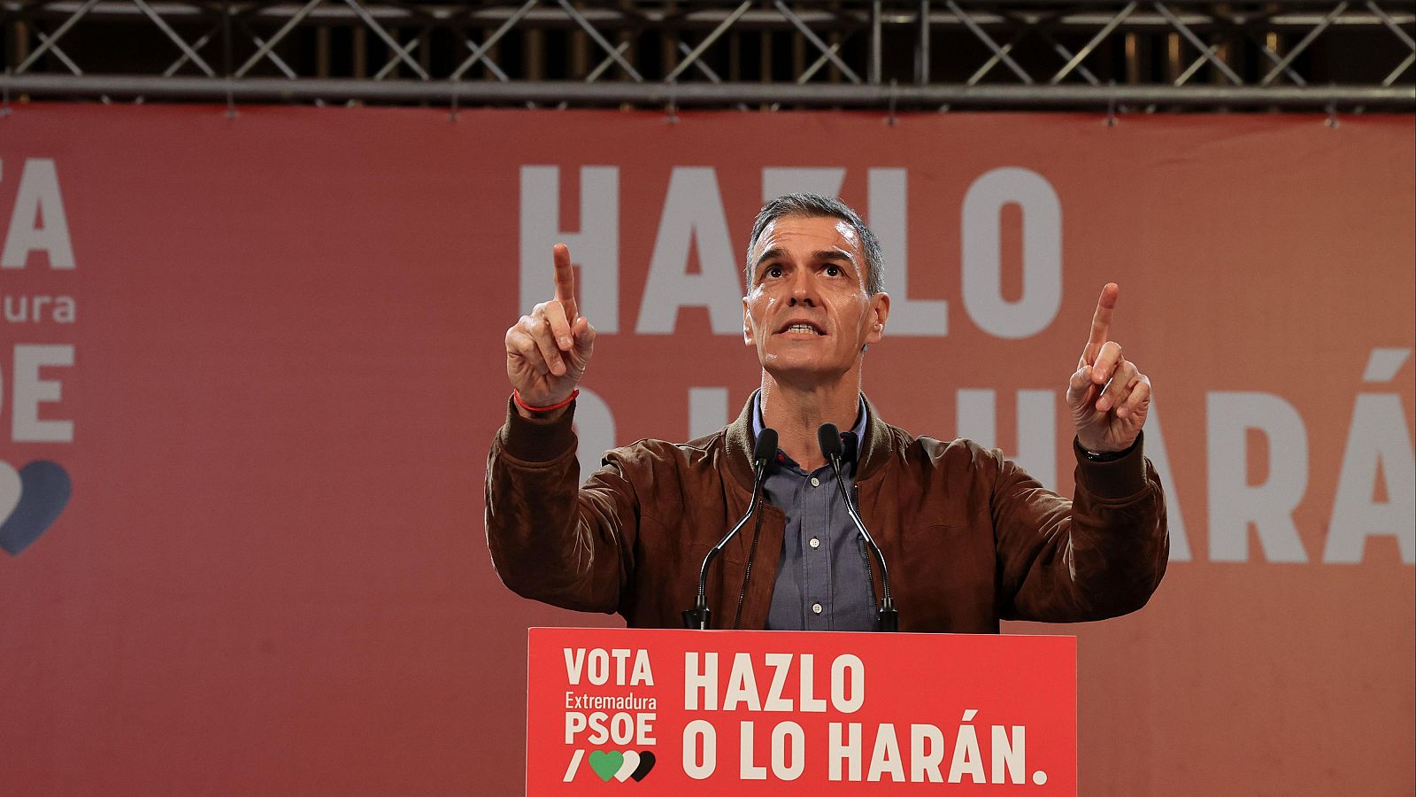 Sánchez defiende "optar por la verdad, aunque duela" tras los casos de acoso en el PSOE - Telediario Fin de Semana | Ver