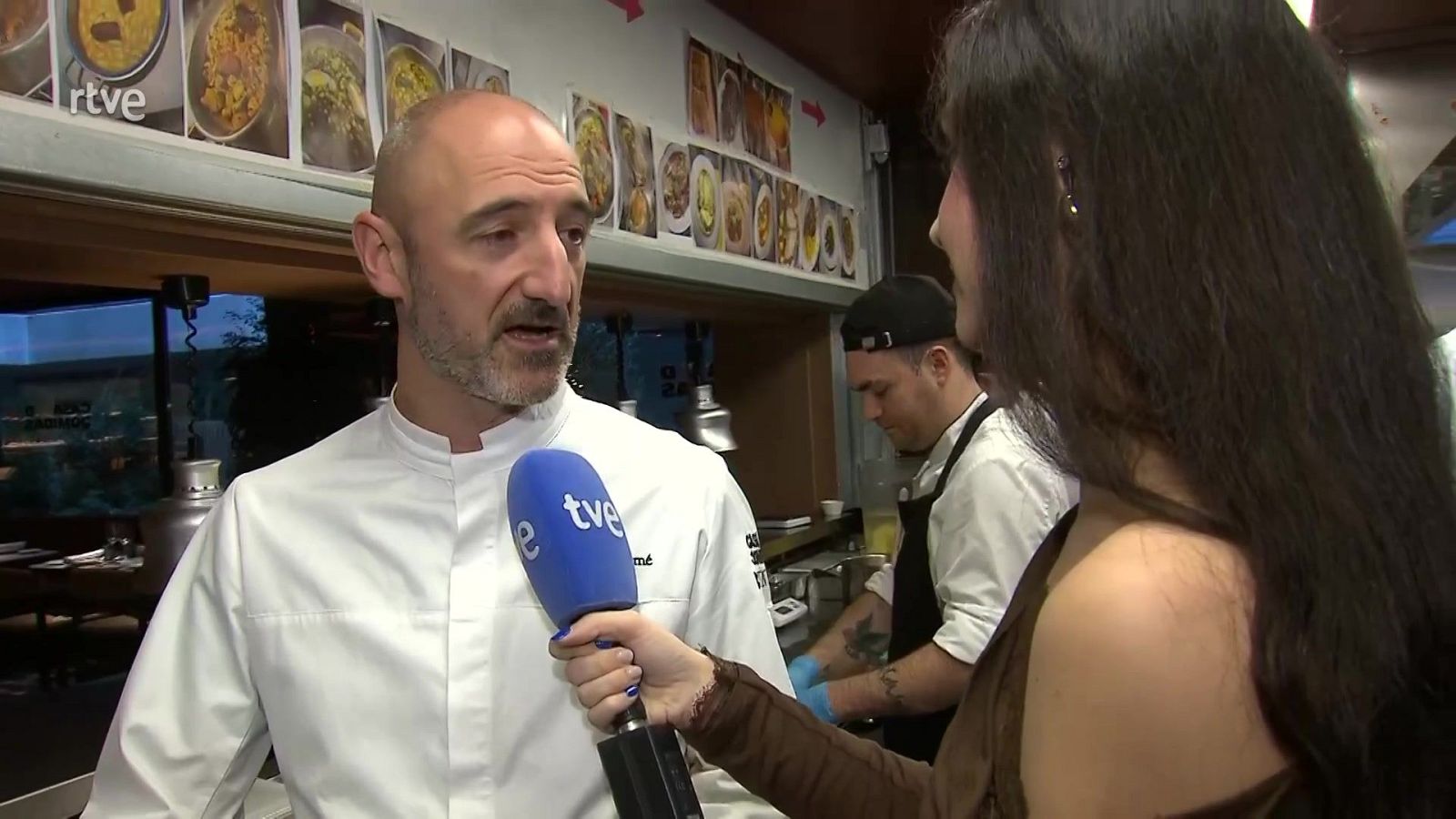 Contratos en hostelería por navidad - Aquí hay trabajo | Ver