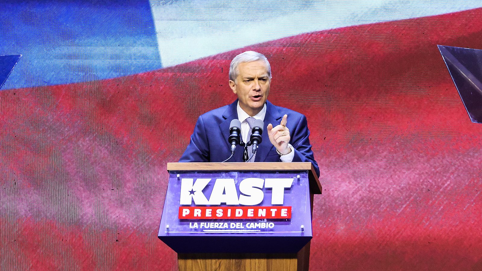 Chile da su mayor giro a la derecha en 35 años de democracia | Ver