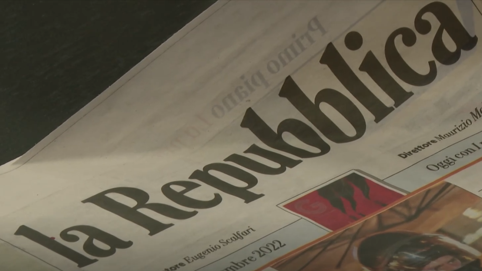 Polémica en Italia por la posible compra de los diarios La Stampa y La Reppubblica | Ver ahora