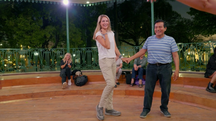 Hasta el fin del mundo - Cristina y Alba: Un tango en Salta - Hasta el fin del mundo | Ver