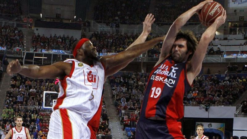 Caja Laboral 88-64 CAI Zaragoza 