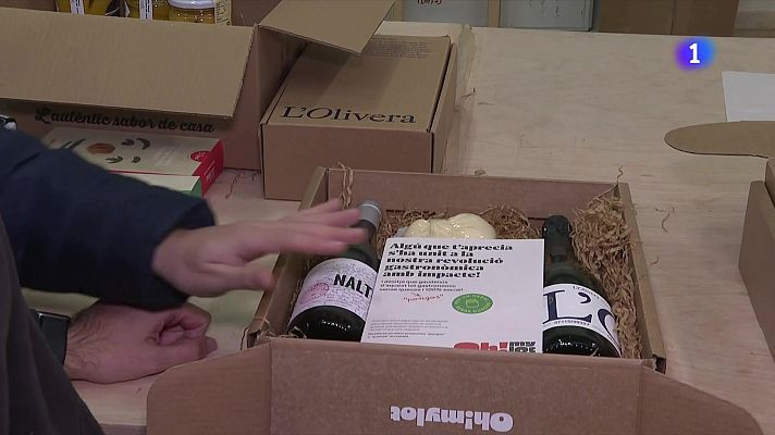 L'Informatiu - Els lots de Nadal solidaris guanyen pes entre les empreses