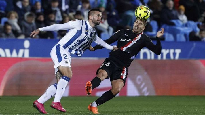 Resúmenes de LaLiga - CD Leganés - Real Sporting de Gijón: resumen del partido de la 19ª jornada de Liga | Segunda