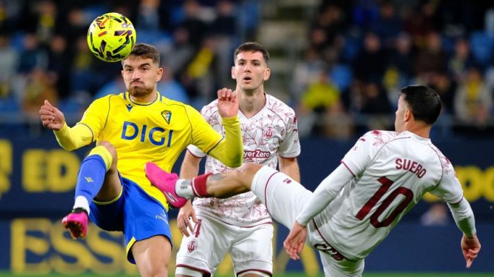 Resúmenes de LaLiga - Cádiz CF - CD Castellón: resumen del partido de la 19ª jornada de Liga | Segunda
