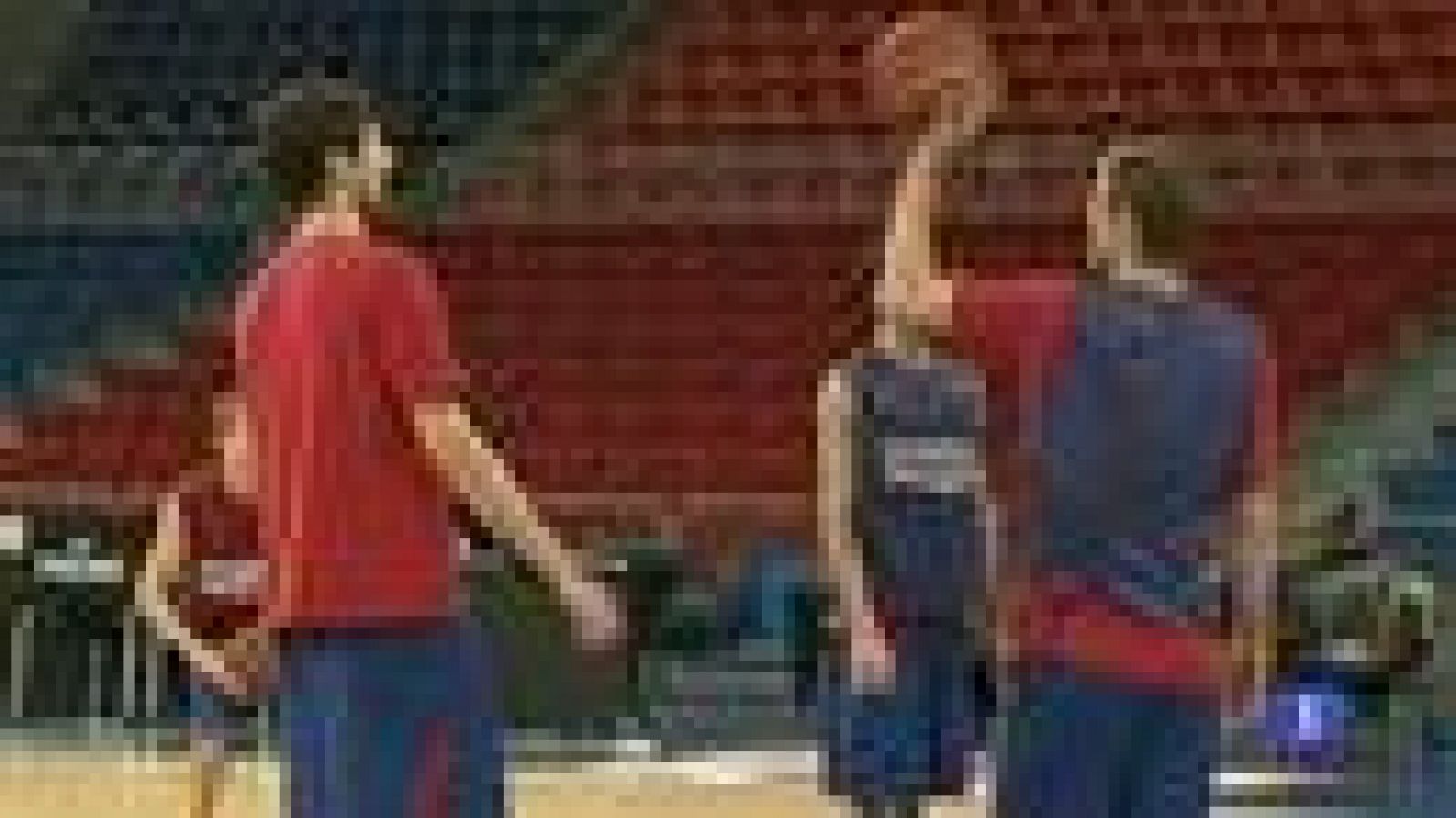 Barça y Baskonia luchan por un puesto en la final