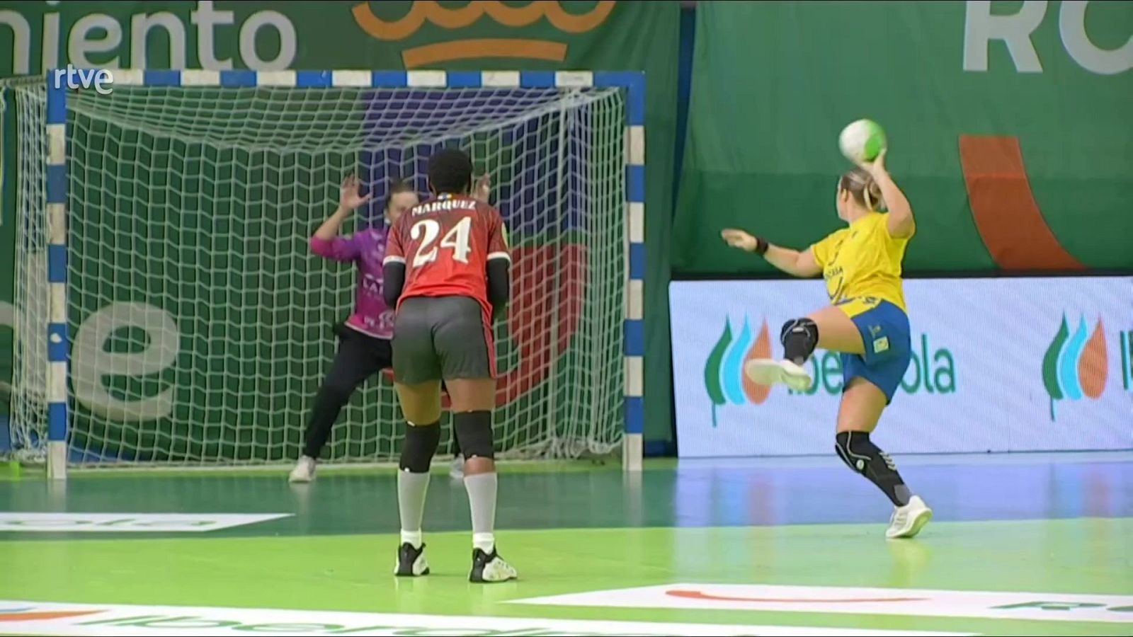 Balonmano - Liga Guerreras Iberdrola. 13ª Jornada Rocasa Gran Canaria – Zonzamas Plus Car Lanzarote - Balonmano | Ver