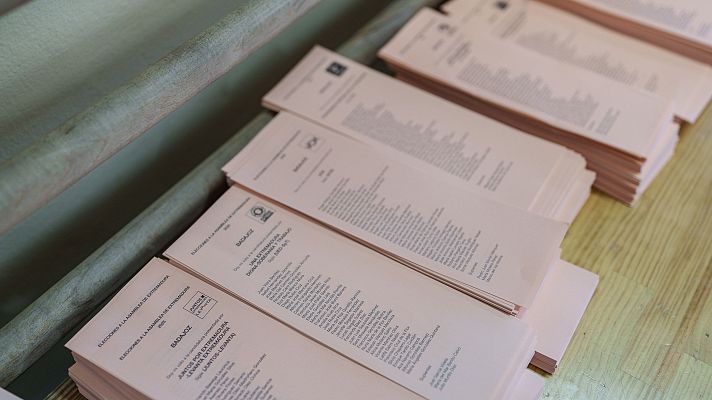 Telediario Fin de Semana - Los extremeños eligen en las elecciones a sus 65 representantes en la Asamblea para los próximos cuatro años