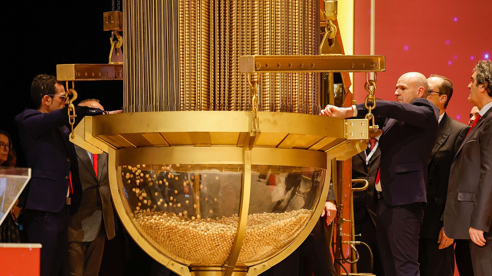 Historias extraordinarias del sorteo de Lotería de Navidad - Informativo 24h | Ver