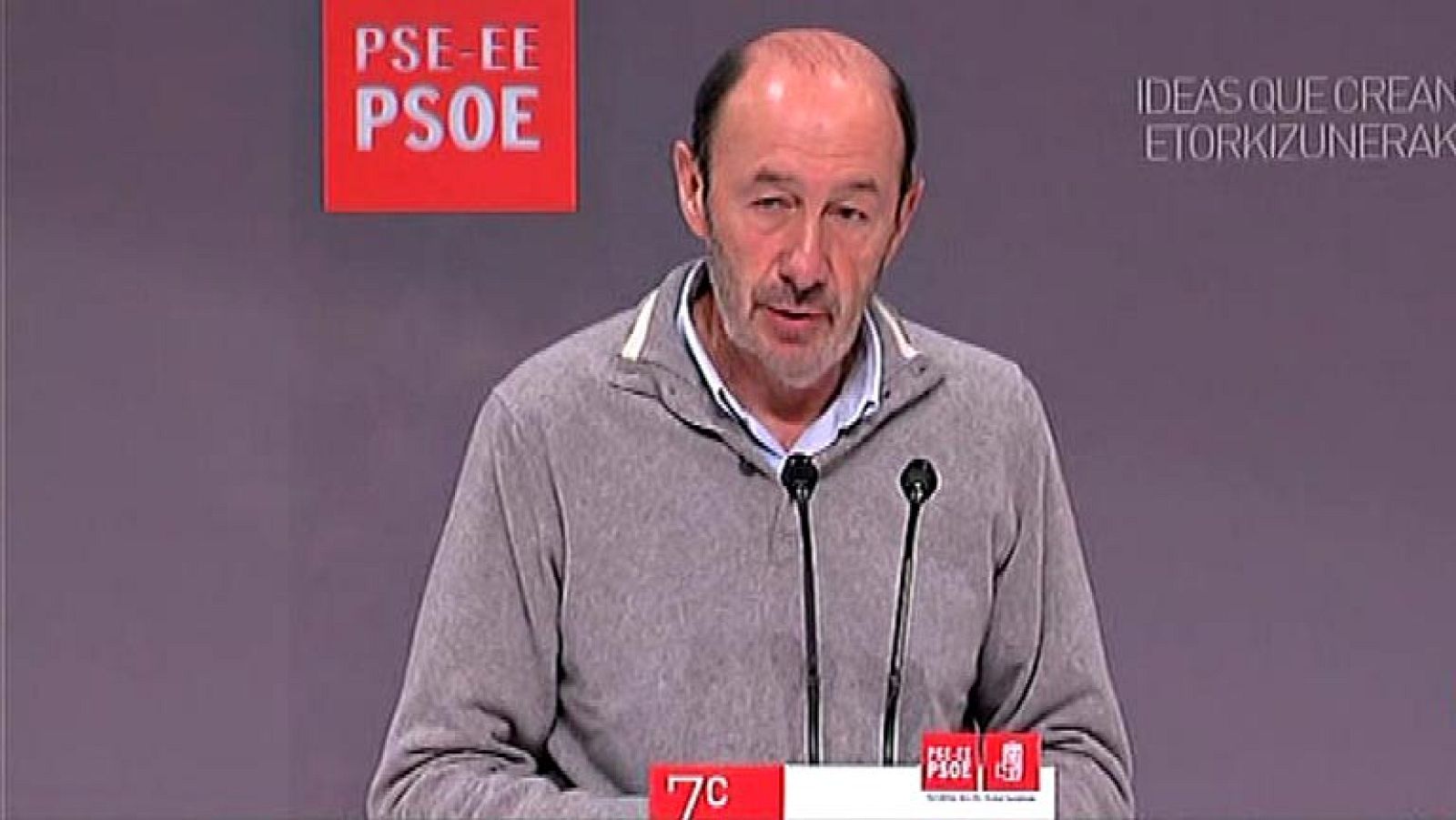 Rubalcaba sobre la renta de Rajoy: "No le ha ido nada mal"