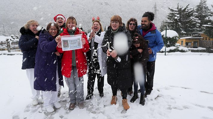 Telediario 1 - Recomendaciones para no desperdiciar el dinero de la Lotería de Navidad