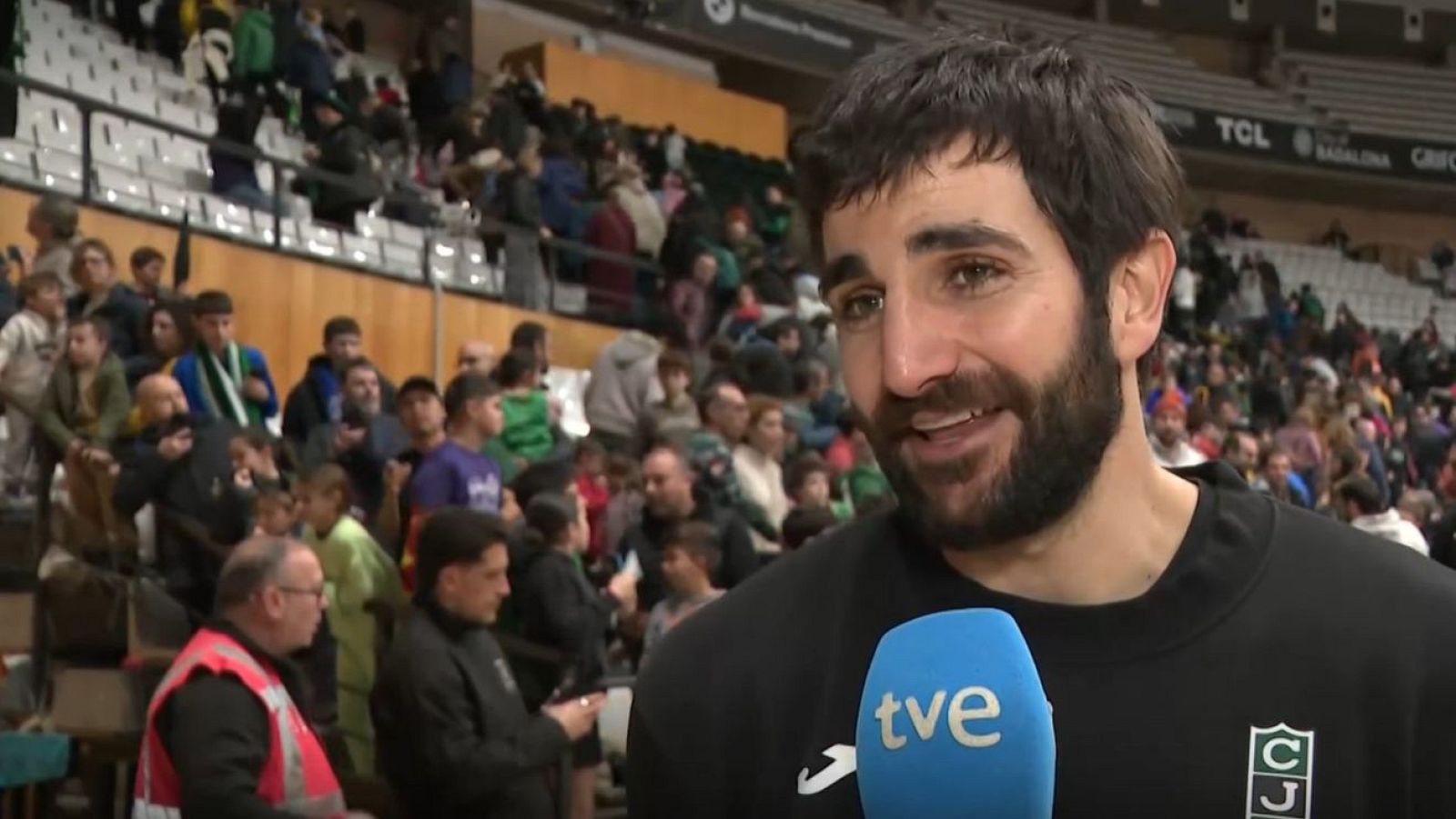 Los niños disfrutan con Ricky Rubio - Los Deportes de La1 | Ver