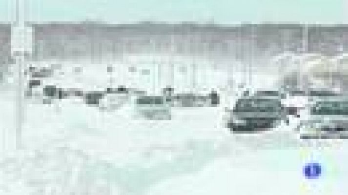 Telediario 1 - Nemo azota el oeste de EE UU