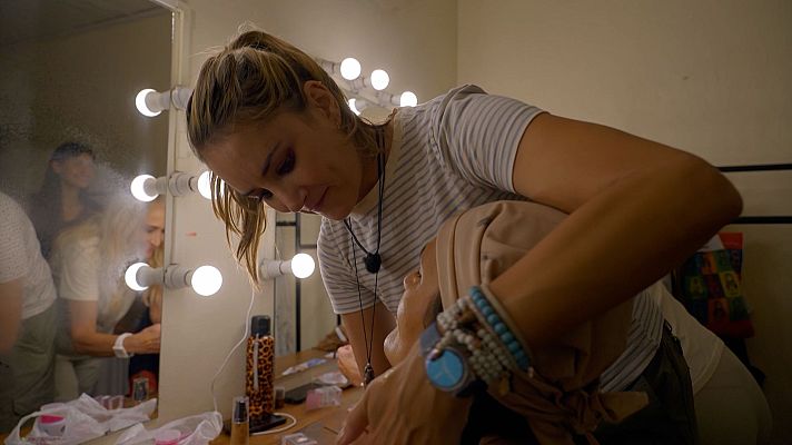 Hasta el fin del mundo - Alba Carrillo se abre como nunca