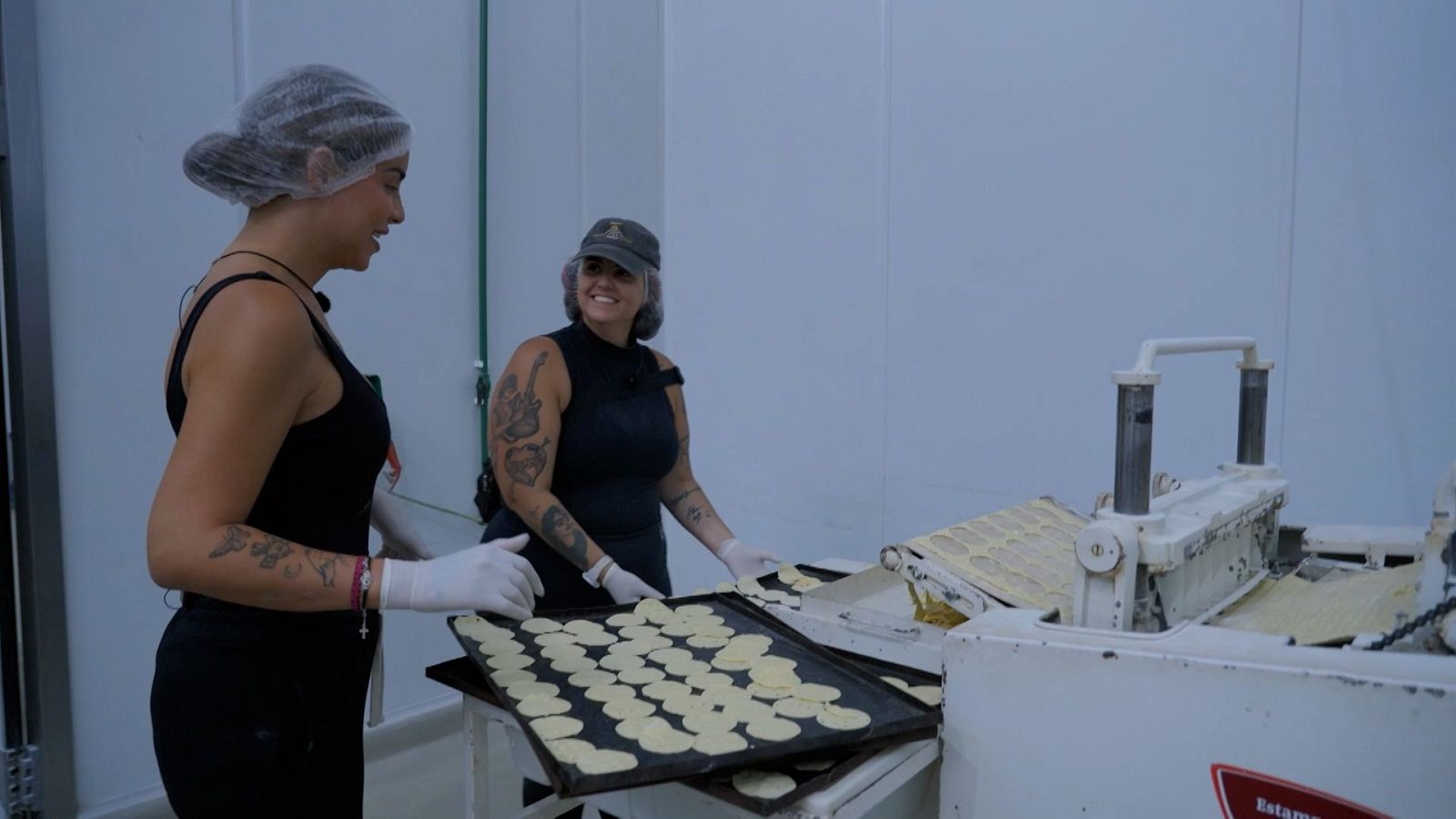 Jedet y Andrea, en apuros entre alfajores - Hasta el fin del mundo | Ver