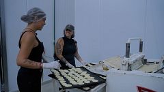 Jedet y Andrea, en apuros entre alfajores