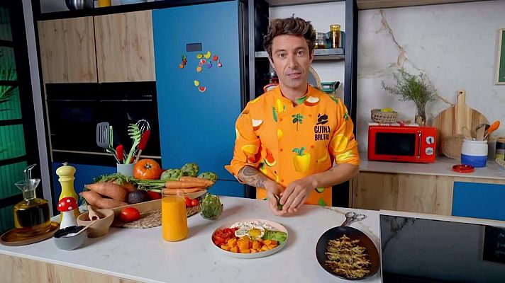 Cuina Brutal - Xips de carxofa, amanida de moniato i batut solar