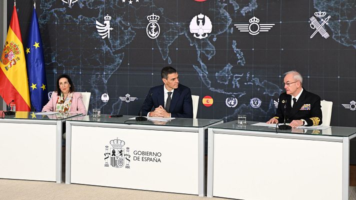 Informativo 24h - Sánchez ve "esencial" la labor de los militares españoles en el exterior ante "las provocaciones de la Rusia de Putin"