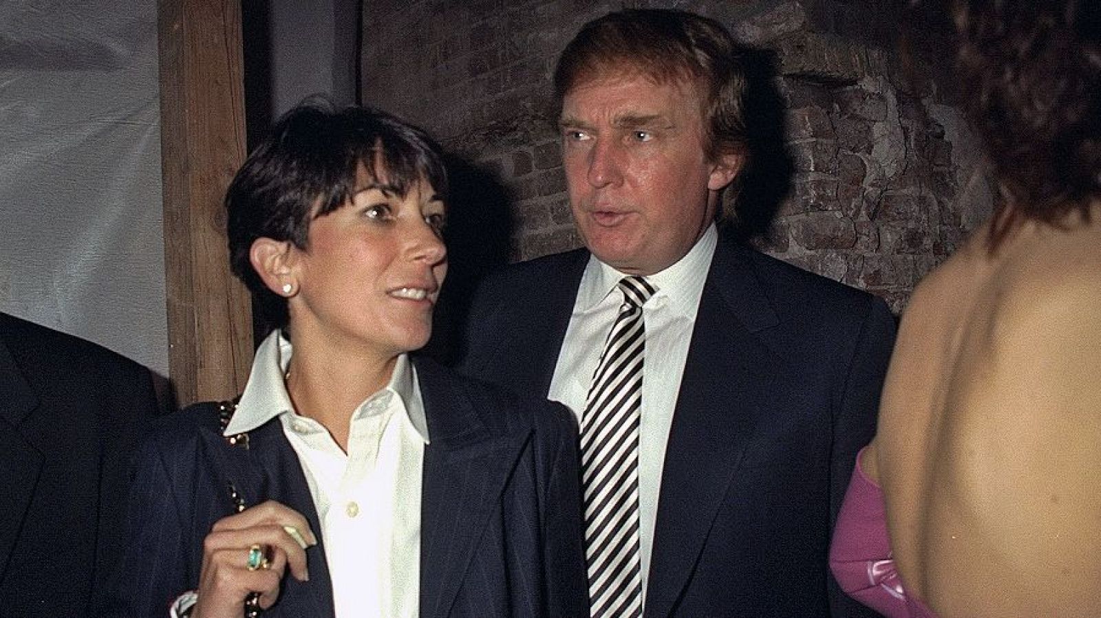 Donald Trump y el expríncipe Andrés de Inglaterra aparecen, otra vez, en los papeles de Epstein | Ver