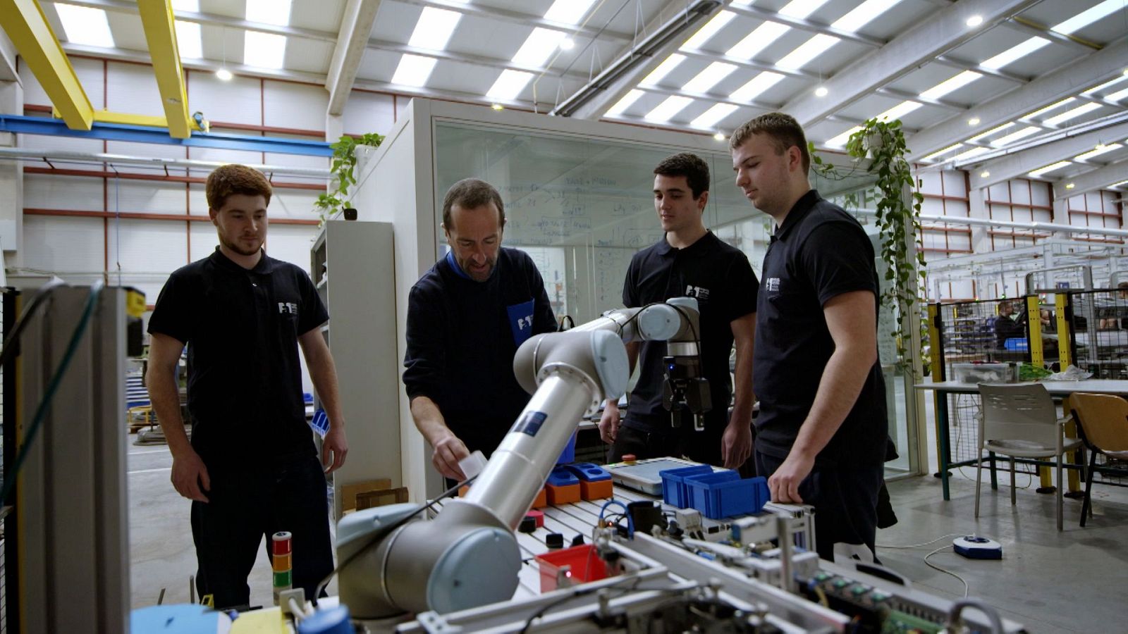 El lenguaje de las máquinas - Bergara, Guipúzcoa - El lenguaje de las máquinas | Ver