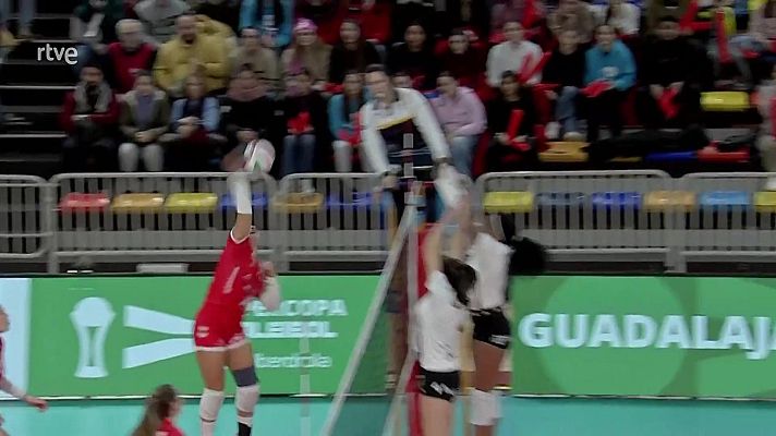 Voleibol - Supercopa Femenina. Final: Heidelberg Volkswagen - Avarca de Menorca 