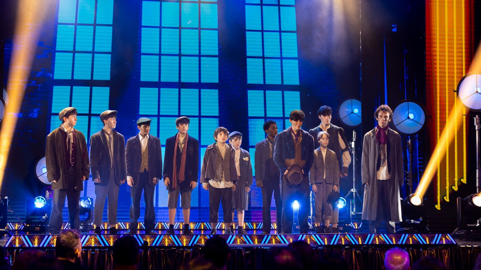 Actuación del elenco de Oliver Twist - Open Play | Ver