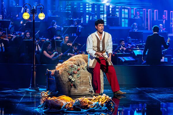 Aria, locos por la ópera - Jorge interpreta "Despierta negro" de La tabernera del puerto