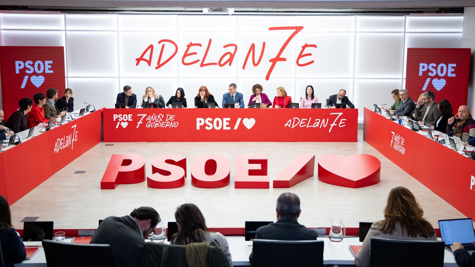 La auditoría pedida por el PSOE descarta financiación ilegal - Informativo 24h | Ver